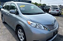 2015 Toyota Sienna 5dr 8-Pass Van LE FWD (Natl)