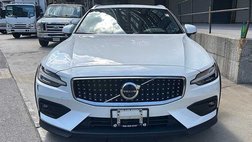 2024 Volvo V60 Cross Country B5 Plus
