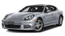 2016 Porsche Panamera S
