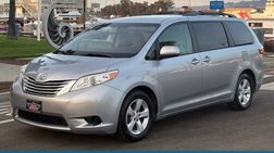 2017 Toyota Sienna LE