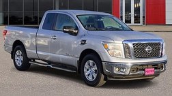 2017 Nissan Titan SV