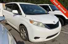 2011 Toyota Sienna 