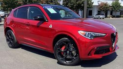 2022 Alfa Romeo Stelvio Quadrifoglio
