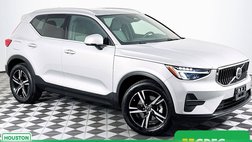 2025 Volvo XC40 B5 Core Bright Theme