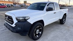 2017 Toyota Tacoma SR