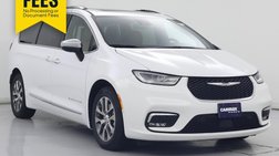 2025 Chrysler Pacifica Hybrid Pinnacle