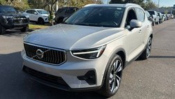 2025 Volvo XC40 B5 Plus Bright Theme