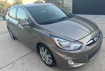 2013 Hyundai Accent SE