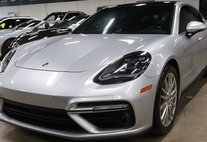 2017 Porsche Panamera Turbo