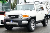 2014 Toyota FJ Cruiser Base