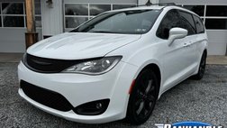 2018 Chrysler Pacifica Touring Plus