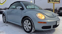 2009 Volkswagen New Beetle Base