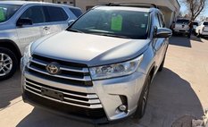 2017 Toyota Highlander SE