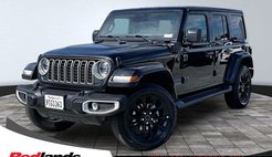 2025 Jeep Wrangler Sahara 4WD