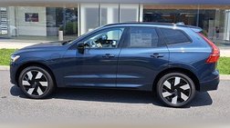 2025 Volvo XC60 T8 Plus Dark Theme