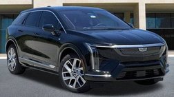 2025 Cadillac OPTIQ Luxury 1