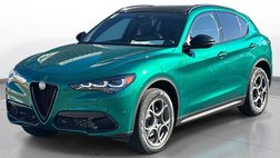 2026 Alfa Romeo Stelvio Base