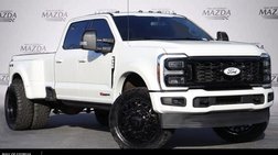 2025 Ford F-450 Super Duty Platinum