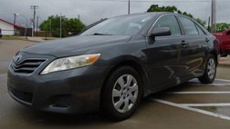 2011 Toyota Camry LE