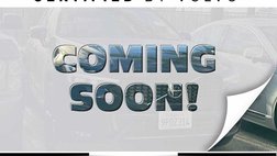 2025 Volvo XC60 B5 Plus Dark Theme