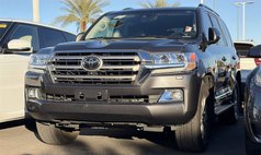 2019 Toyota Land Cruiser Base