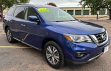 2019 Nissan Pathfinder SV