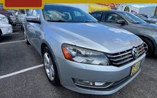 2015 Volkswagen Passat 1.8T Limited Edition