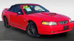 2004 Ford Mustang GT Deluxe