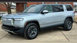 2026 Rivian R1S Adventure