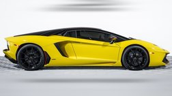 2016 Lamborghini Aventador LP 700-4 Pirelli Edition