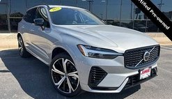 2022 Volvo XC60 Recharge T8 R-Design