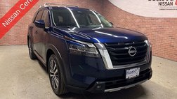 2022 Nissan Pathfinder Platinum