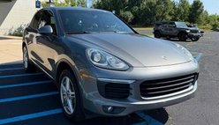 2016 Porsche Cayenne Base