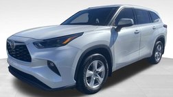 2022 Toyota Highlander LE