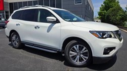 2020 Nissan Pathfinder SV