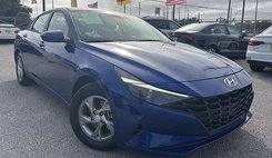 2022 Hyundai Elantra SE