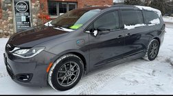 2018 Chrysler Pacifica Hybrid Limited