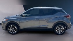 2022 Nissan Kicks SV