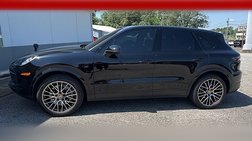 2023 Porsche Cayenne Platinum Edition