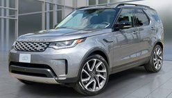 2025 Land Rover Discovery P300 S