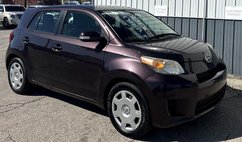 2013 Scion xD 5-Door Hatchback 4-Spd AT
