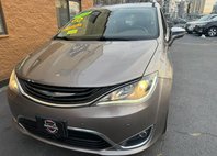2018 Chrysler Pacifica Hybrid Limited