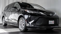 2022 Toyota Sienna XLE