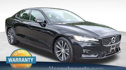 2022 Volvo S60 B5 Momentum