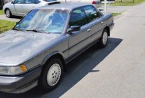 1989 Toyota Camry Deluxe