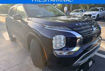 2023 Mitsubishi Outlander SEL