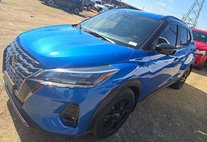 2021 Nissan Kicks SR