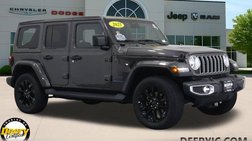 2025 Jeep Wrangler Sahara 4WD