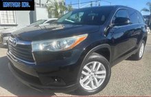 2015 Toyota Highlander LE