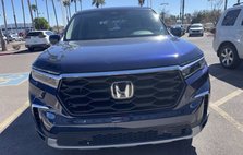 2023 Honda Pilot EX-L w/Rear Captain's Chairs
